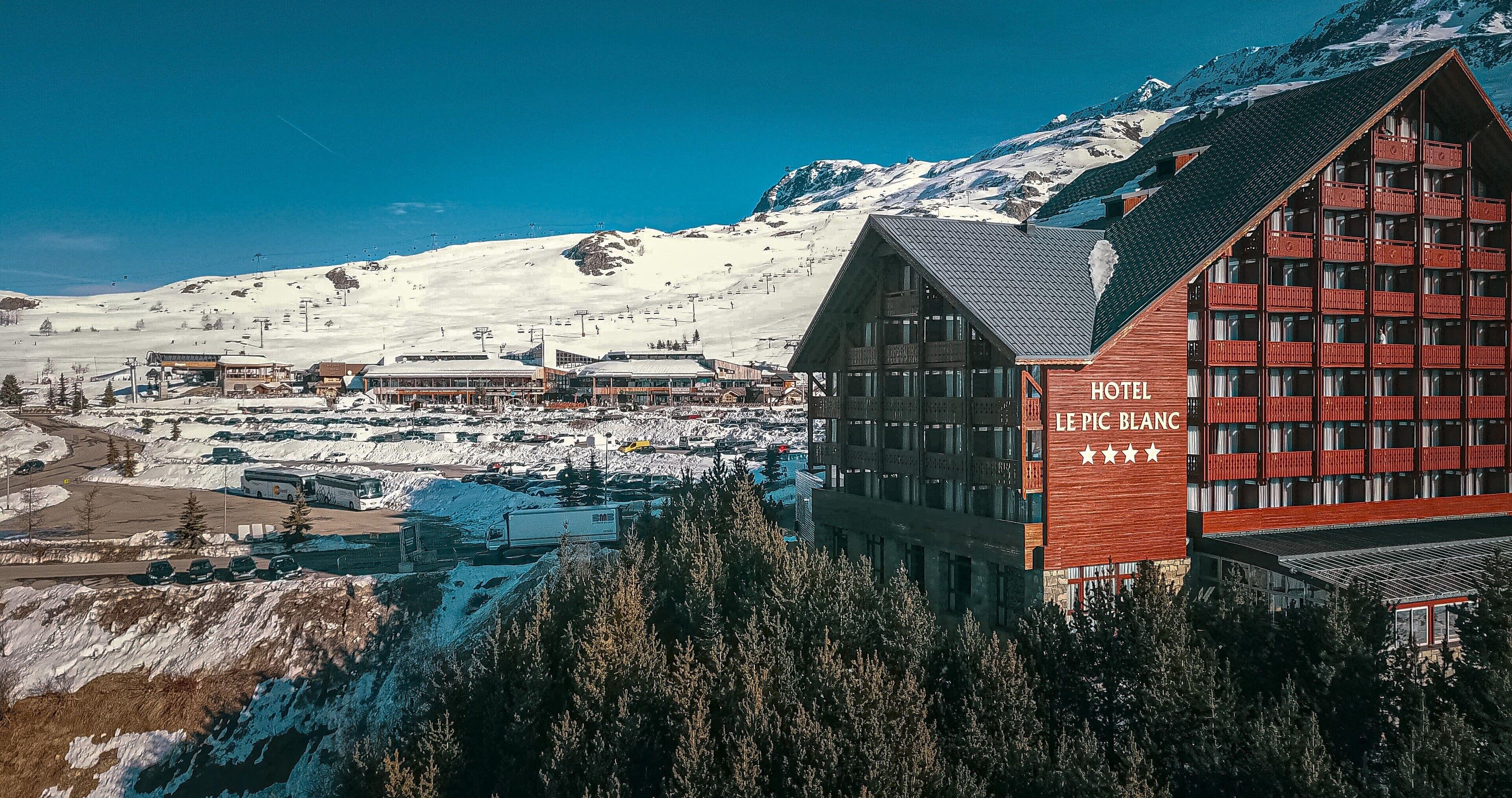 Royal Ours Blanc Boutique Hotel & Spa Alpe d'Huez Exterior foto